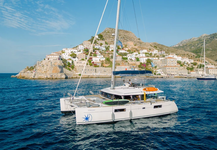 Lagoon 560 S2 Agios Kosmas | Starlight (Crewed)