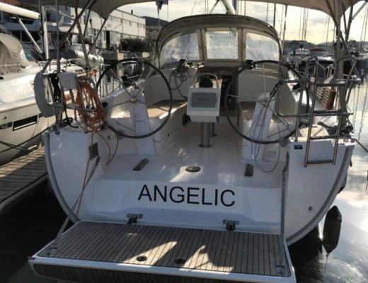Bavaria Cruiser 37