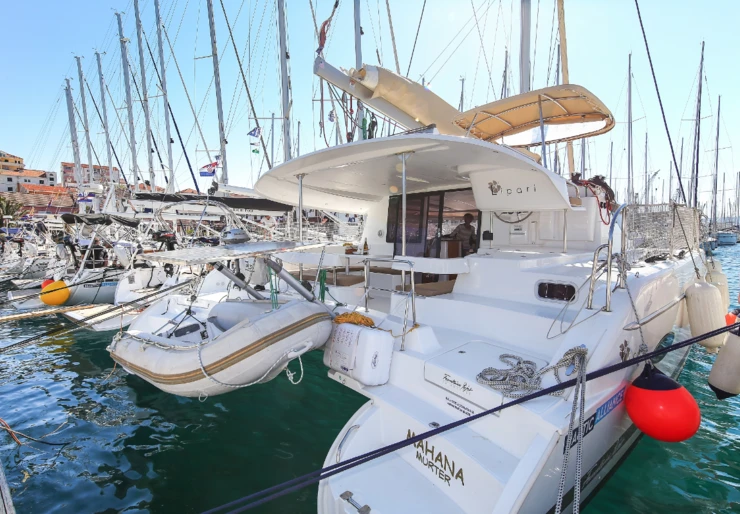 Lipari 41 Marina Tankerkomerc | Mahana