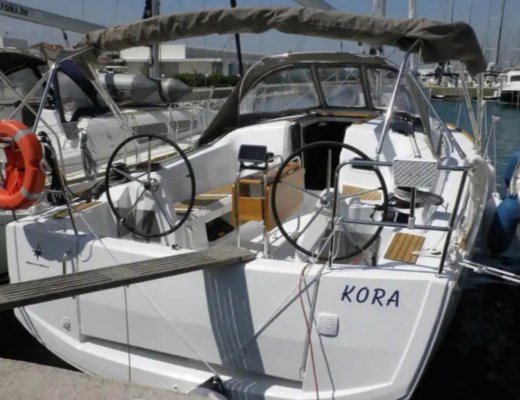 Sun Odyssey 349