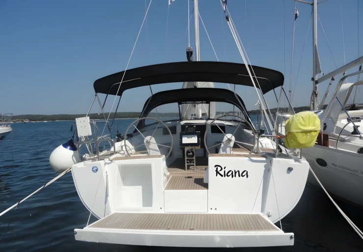 Hanse 385 ACI marina | Riana