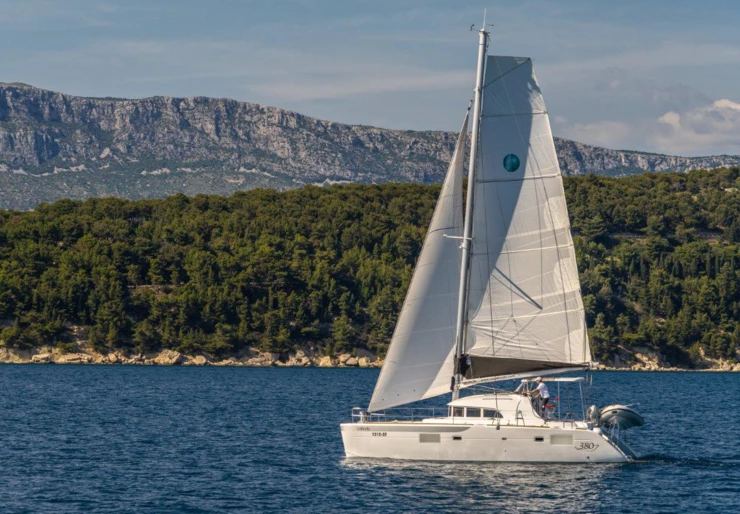 Lagoon 380 Novi Vinodolski - Marina Novi | Queen Mia
