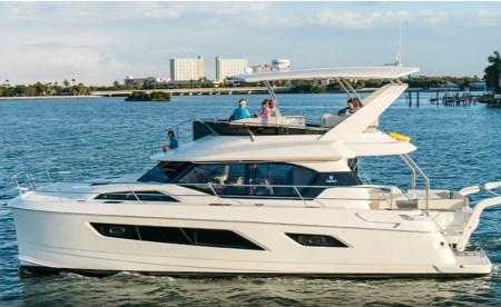 Aquila 44