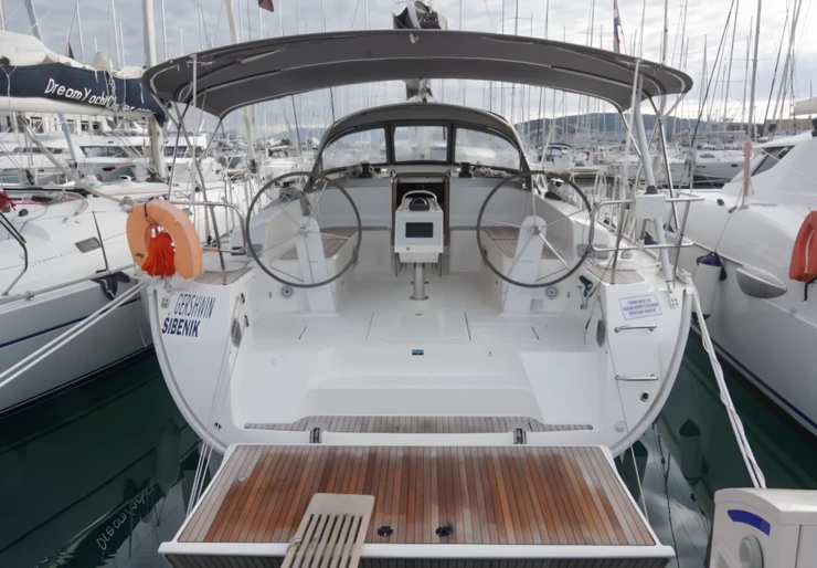 Bavaria Cruiser 46 Seget Donji - Marina Baotic | GERSHWIN