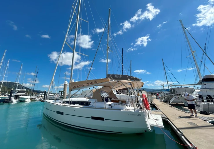 Dufour 412 GL Airlie Beach | MISS B