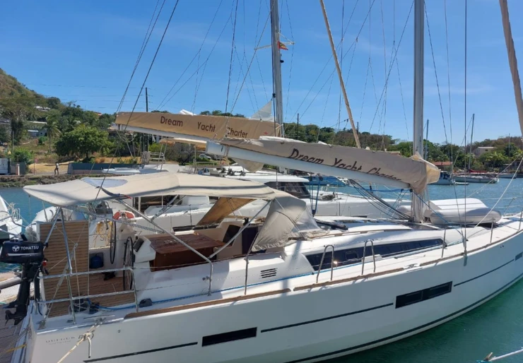 Dufour 520 GL Raiatea | ARZ