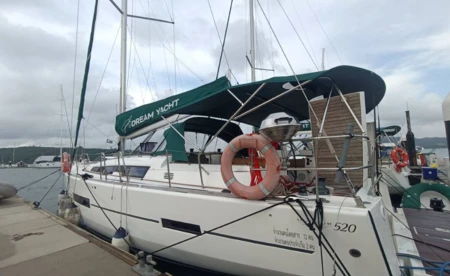 Dufour 520 GL