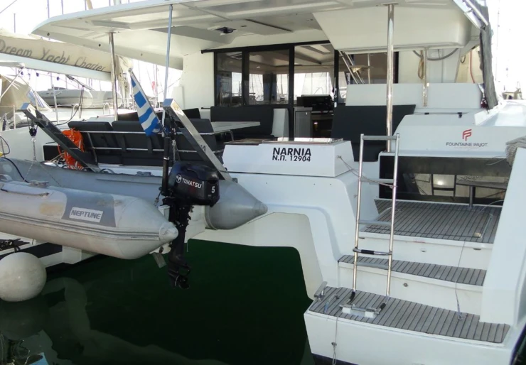 Astrea 42 Alimos Kalamaki | Narnia