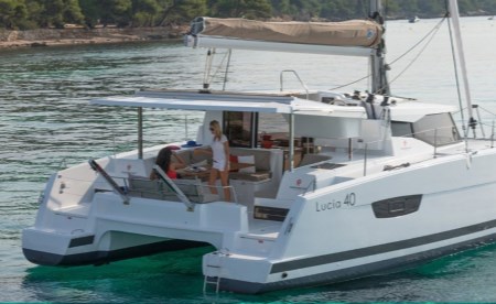Lucia 40