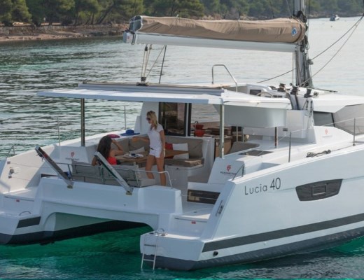 Lucia 40