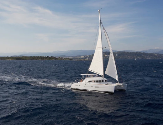 Lagoon 380