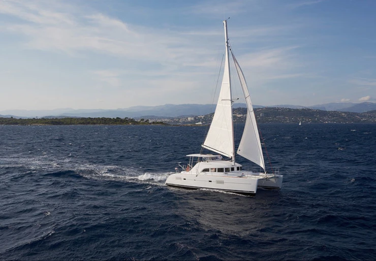 Lagoon 380 Marina Gouvia | WHOOPER