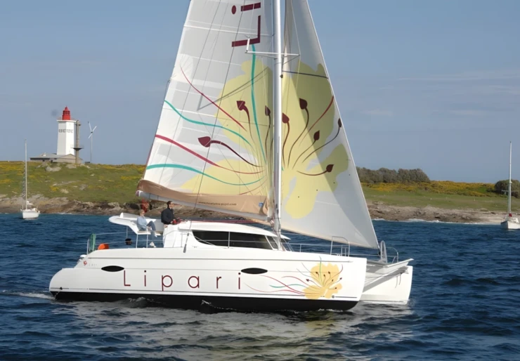 Lipari 41 Airlie Beach | L AVANT