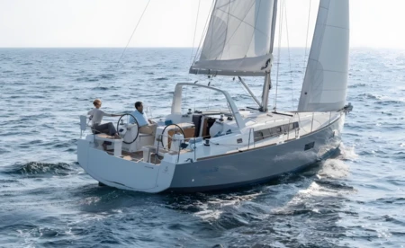 Oceanis 38