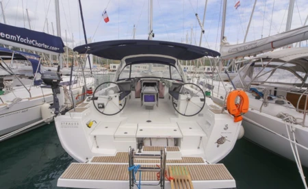 Oceanis 45