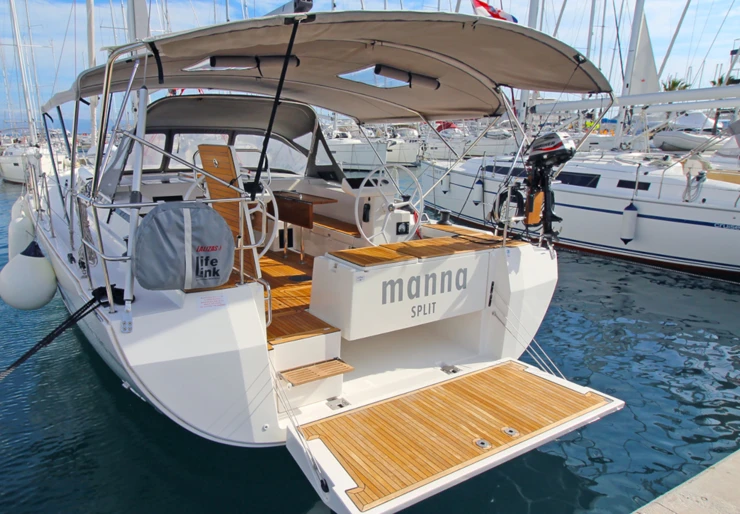 Bavaria C45 Style ACI Marina | Manna