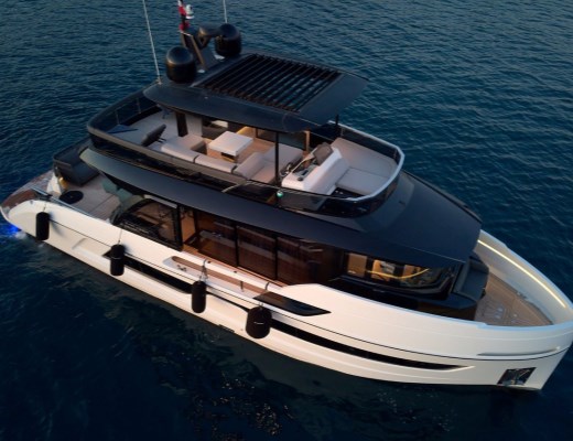 Explorer 62 Fly