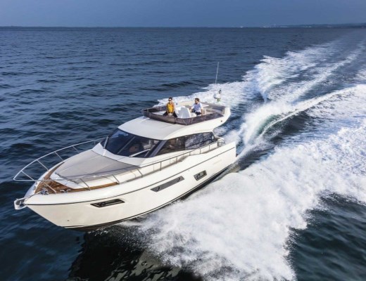 Ferretti 450