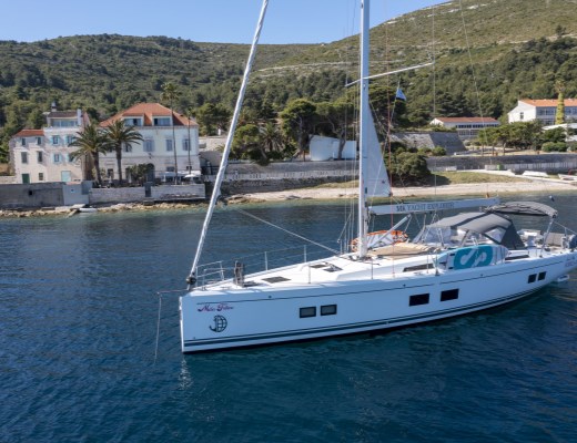 Hanse 548