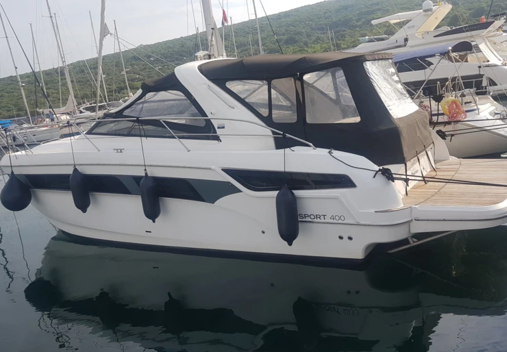 Sport 400 Open Marina Punat | Rhea