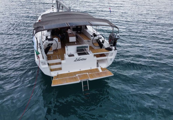 Dufour 470 GL Vodice | Libertas