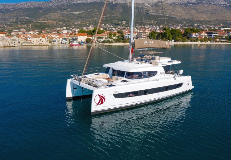 Bali 4.4 Marina Kastela | Thetis