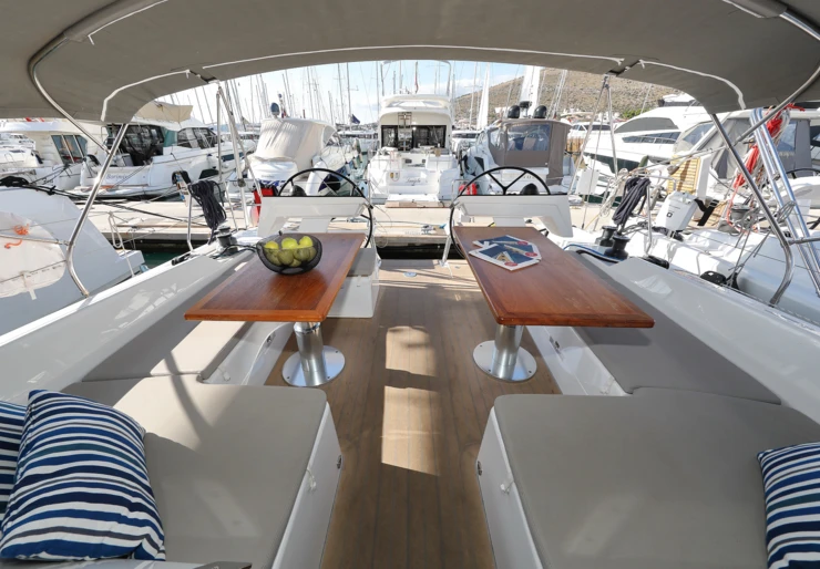 Hanse 460 Seget Donji - Marina Baotic | Chrisphi