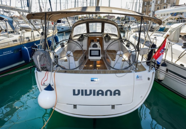 Bavaria Cruiser 37 Marina Tankerkomerc | Viviana