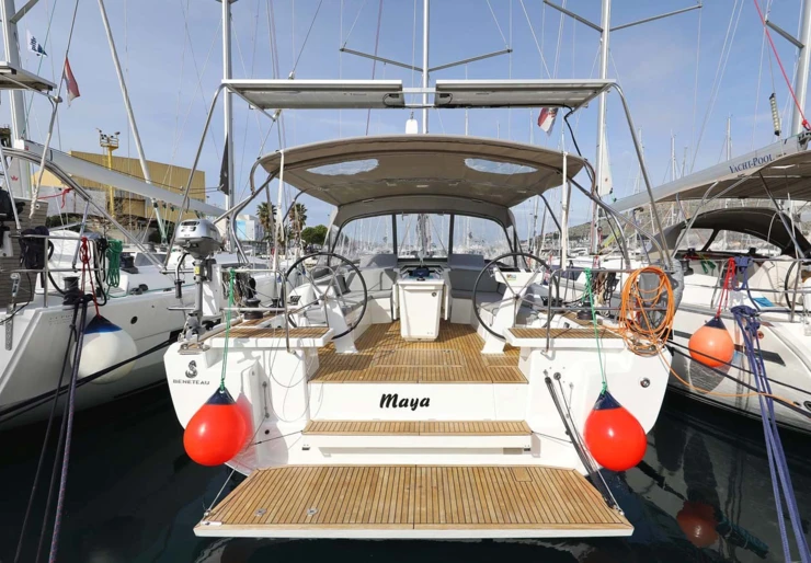 Oceanis 46.1 Hafen von Lefkada | Maya