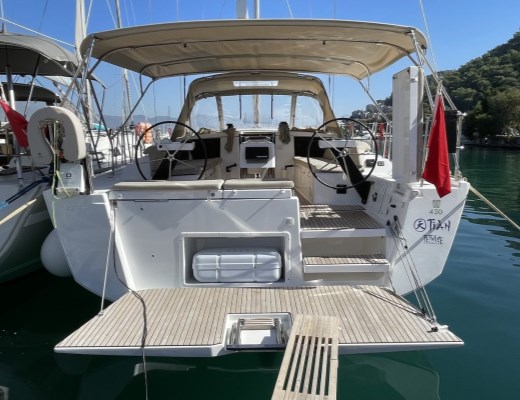 Dufour 430 GL