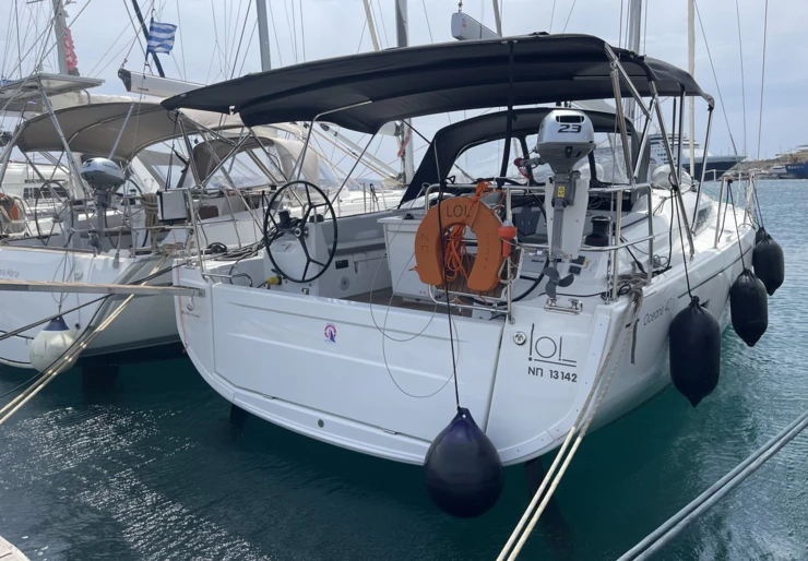 Oceanis 40.1 Lavrion - puerto principal | LOL