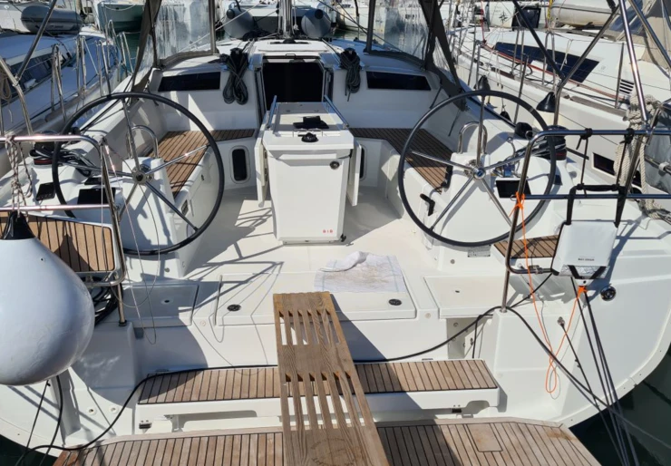 Oceanis 40.1 Komolac | NUVOLA