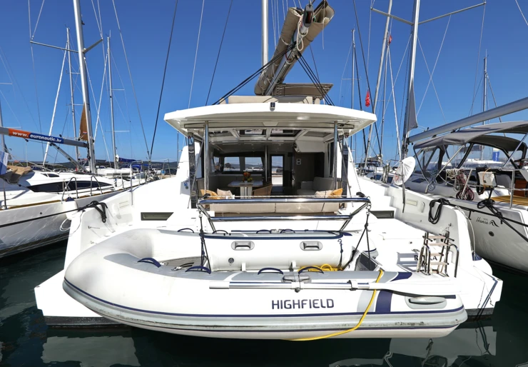 Bali 4.2 Marina Kornati | Altair