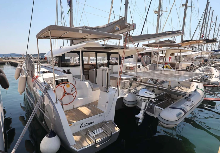 Excess 11 Marina Polesana - île Katarina | Octavia