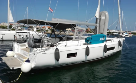 Oceanis 51.1
