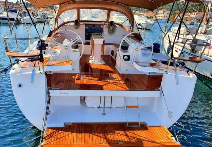 Elan 50 Impr Marina Kornati | Suzy