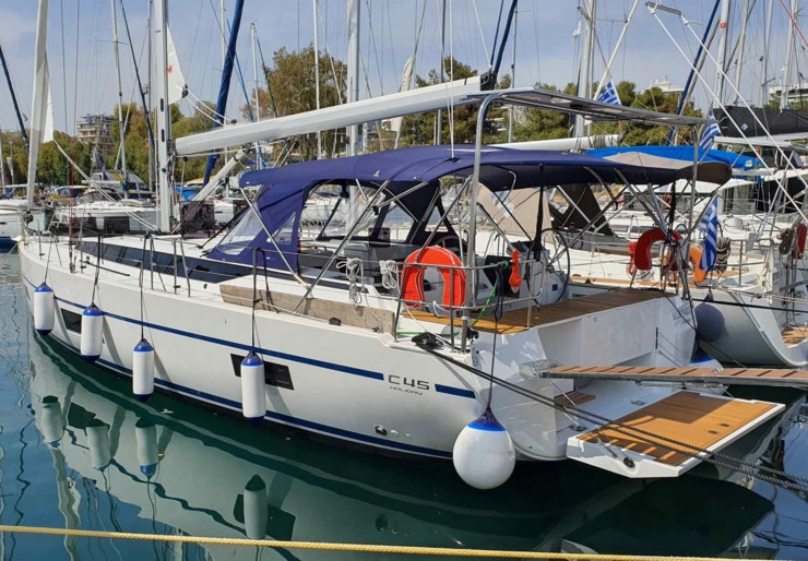 Bavaria C45 Holiday Alimos Kalamaki | Blue Diamond