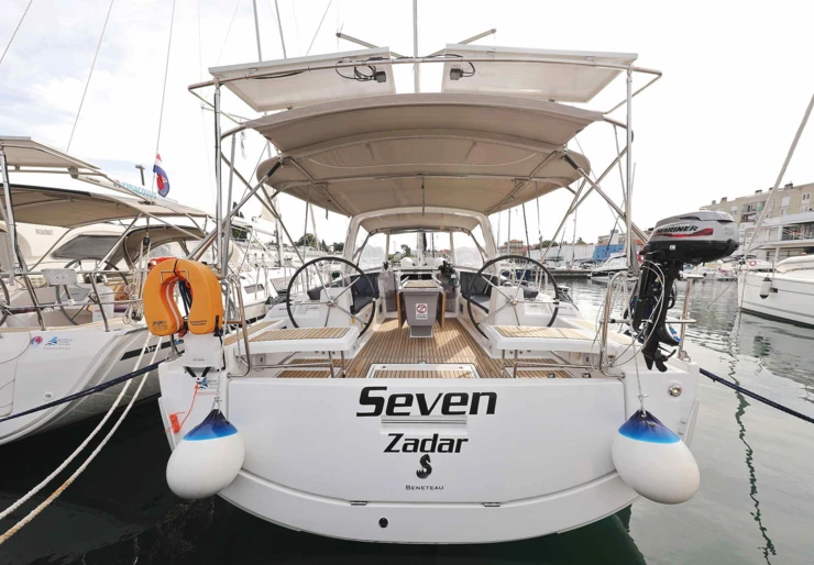 Oceanis 41.1 Marina Tankerkomerc | Seven