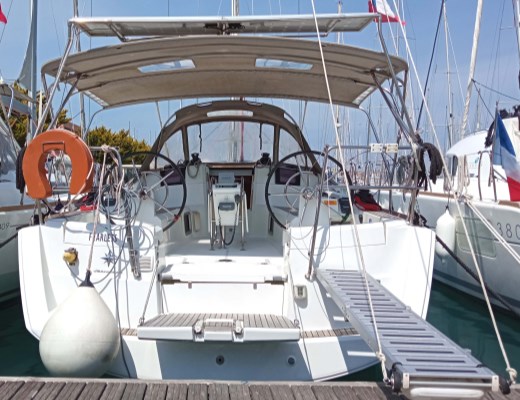 Sun Odyssey 379