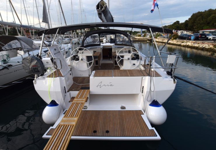 Bavaria C45 Style Veruda | Aria