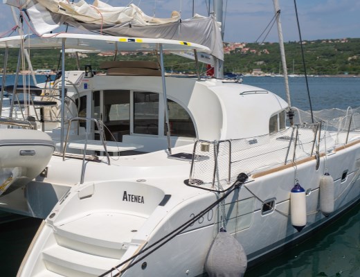 Lagoon 380 S2