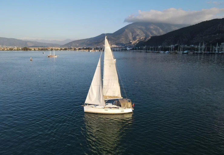 Sun Odyssey 379 Fethiye harbour | Mitis