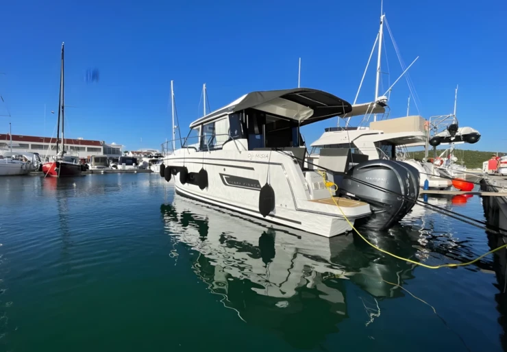 Merry Fisher 1095 Pirovac | Ojj Misia