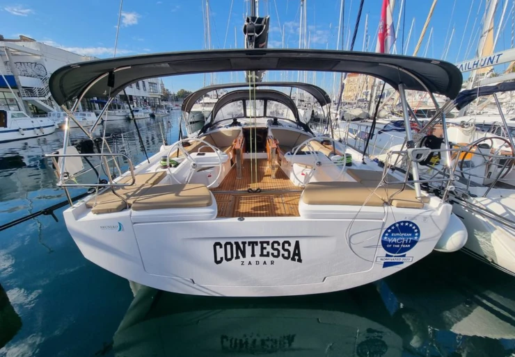 Elan E6 Marina Tankerkomerc | Contessa