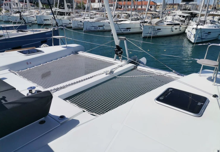 Lagoon 40 ACI Marina | Wave Elli