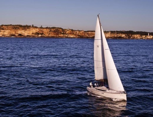 Sun Odyssey 389
