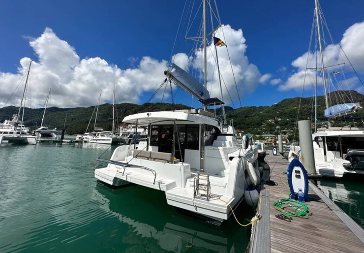 Bali Catspace Eden Island Marina | Miro Bot