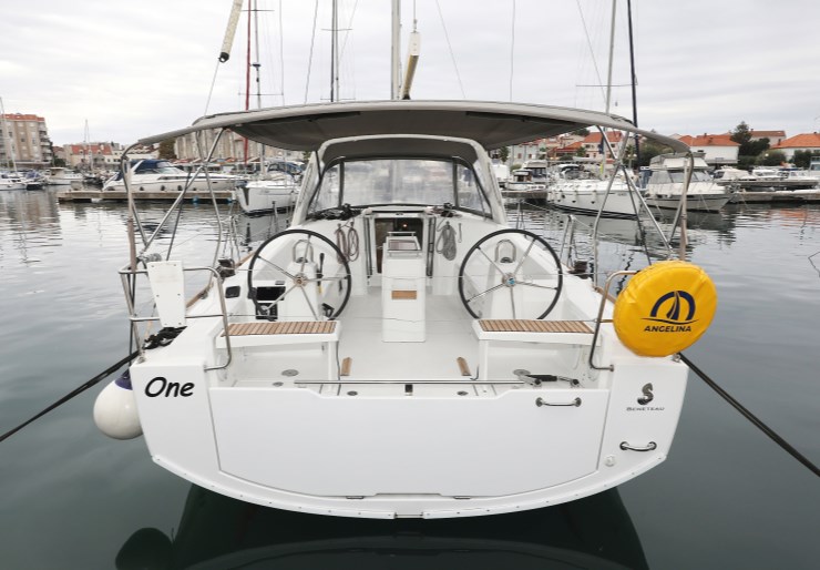 Oceanis 38 Marina Sangulin | ONE