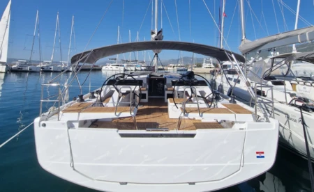Hanse 460
