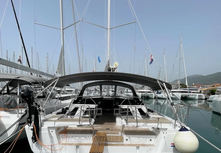Hanse 460 Marina Kastela | Shadow of the wind